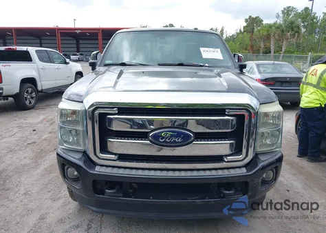 2012 Ford F-250 Lariat из США, поврежденный, VIN 1FT7W2BT4CED12989